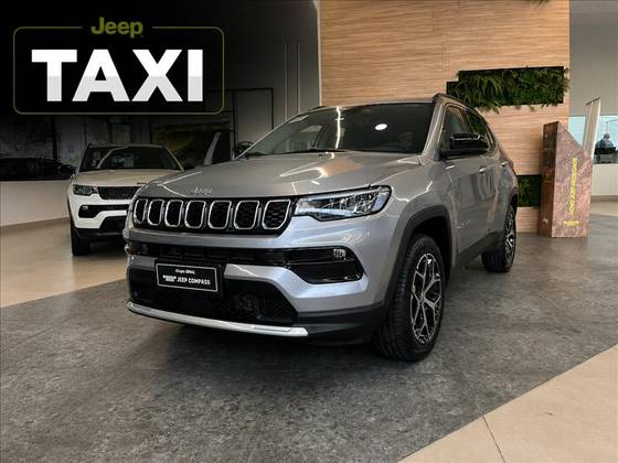 JEEP COMPASS 1.3 T270 TURBO FLEX LONGITUDE AT6 JEEP COMPASS 1.3 T270 TURBO FLEX LONGITUDE AT6